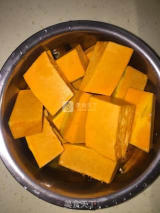 Pumpkin Mung Bean Soup recipe