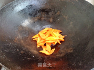 Stir-fried Wild Fungus recipe