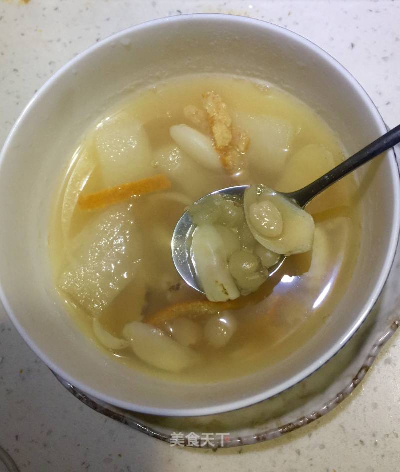 Nourishing Lung, Nourishing Lung and Anti-haze Pear Soup recipe