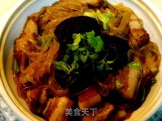 Northeast Cauldron Dishes "pork Stewed Vermicelli" recipe