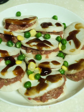 Steamed Beef and Chicken Leg Mushroom Box in Oyster Sauce recipe