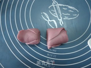 Purple Sweet Potato and Rose Bun recipe