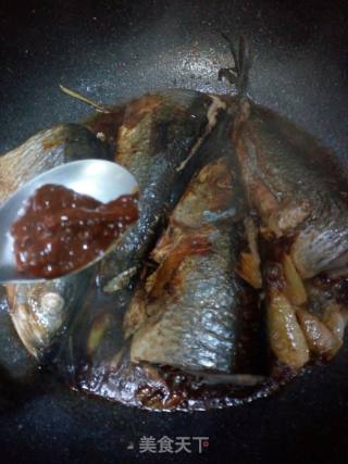 Braised Cabbage with Herring recipe