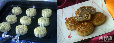 Nut Rose Moon Cake recipe