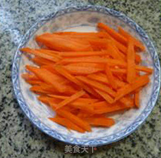 Stir-fried Eel with Celery recipe