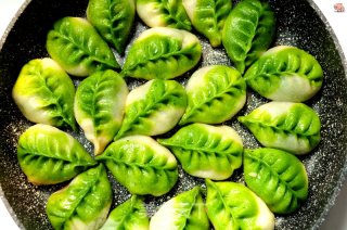 #信之美# Fried Dumplings with Carrots and Willow Leaves recipe