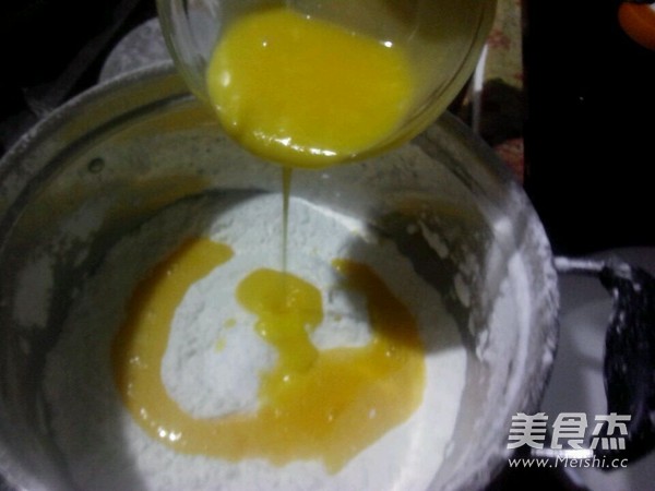 Honey Bun Biscuits recipe
