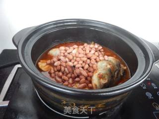 Stewed Herring with Peanuts recipe