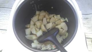 Braised Rice with Potatoes and Sausages recipe