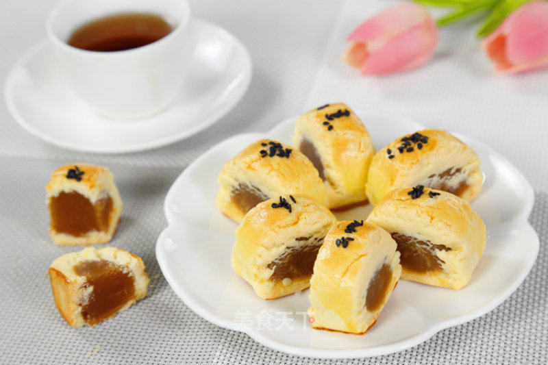 How to Make A Bite of Lotus Paste recipe