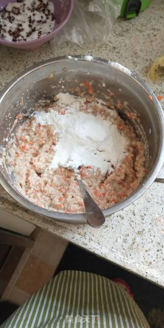 Vegetarian Fried Carrot and Lotus Root Meatballs recipe
