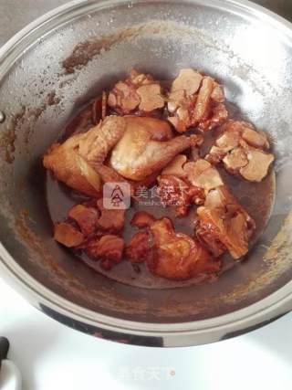 Ruyi Hoof Stewed Chicken recipe