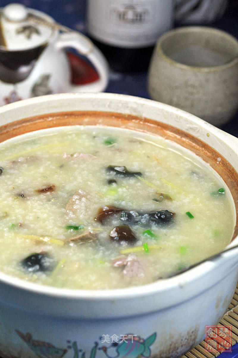 Raw Congee with Preserved Egg and Lean Meat Porridge recipe