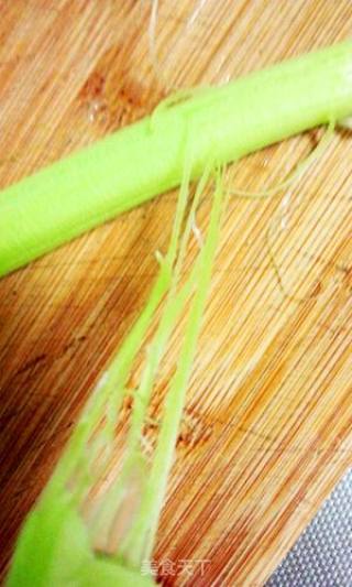 Stir-fried Lily with Celery recipe
