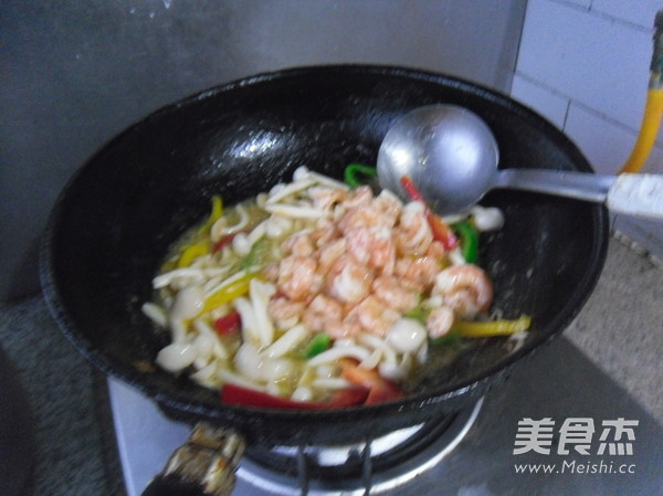 Shrimp and White Mushroom recipe