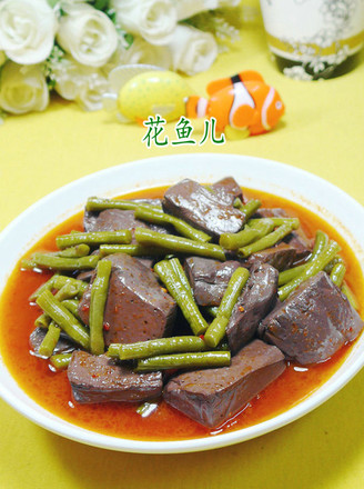 Stir-fried Goose Blood with Sour Beans