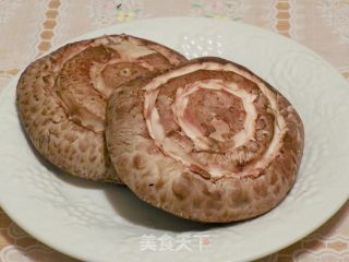 Sai Abalone-mushroom with Meat recipe