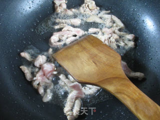 Stir-fried Cucumber with Shredded Pork recipe