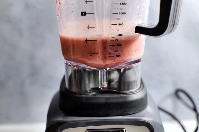 Strawberry Yogurt Smoothie recipe