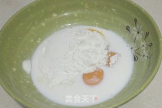 Egg Yolk Purple Potato Roll recipe