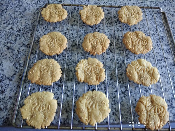 Sesame Biscuits recipe