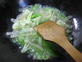 Cauliflower Vermicelli Boiled Lettuce recipe