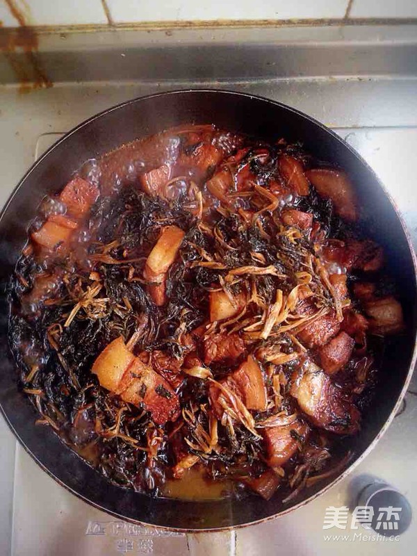 Pork with Dried Vegetables and Plum recipe