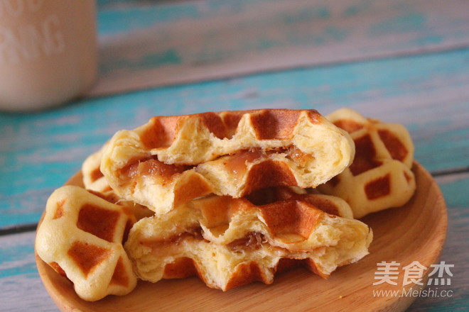 Cornmeal Belgian Eclairs recipe