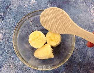 Two-color Banana Yogurt Omelet recipe
