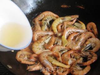 Stir-fried Shrimp with Loofah recipe