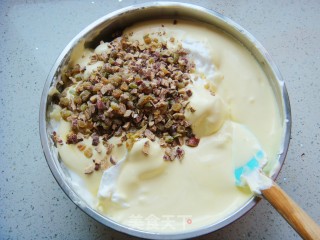 Red Date Raisin Cake Cup recipe