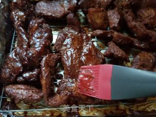 Barbecued Pork with Honey Sauce recipe
