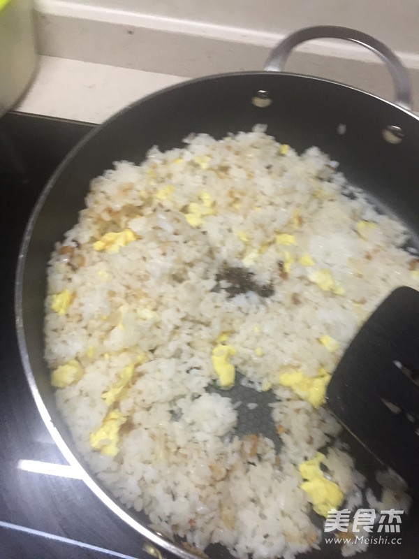 Fried Rice with Lard Residue and Soy Sauce recipe