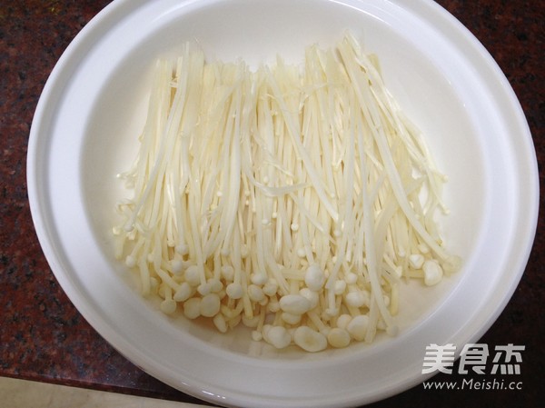 Steamed Fish Belly with Enoki Mushroom recipe