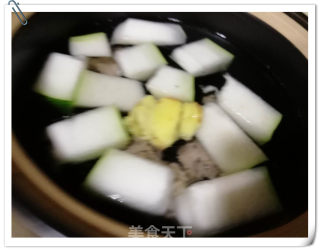 Steamed Bread, Crab, Winter Melon and Pork Rib Soup recipe