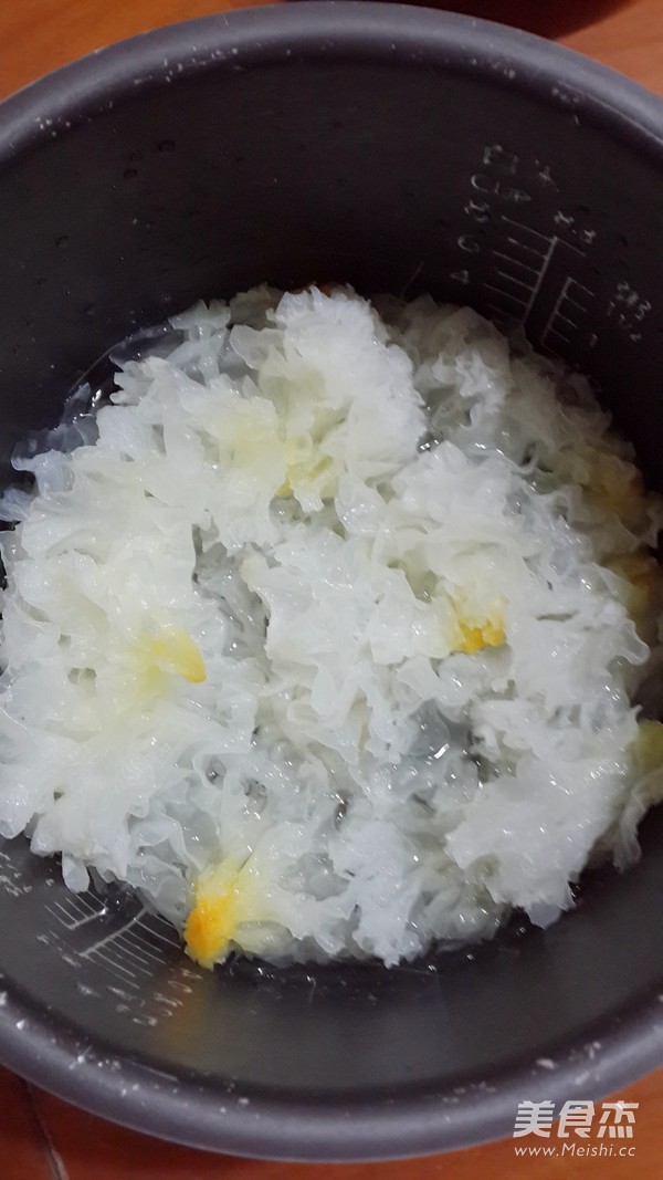 Tremella Sweet Soup recipe