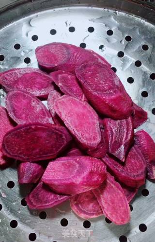 Crystal Purple Sweet Potato Ball recipe