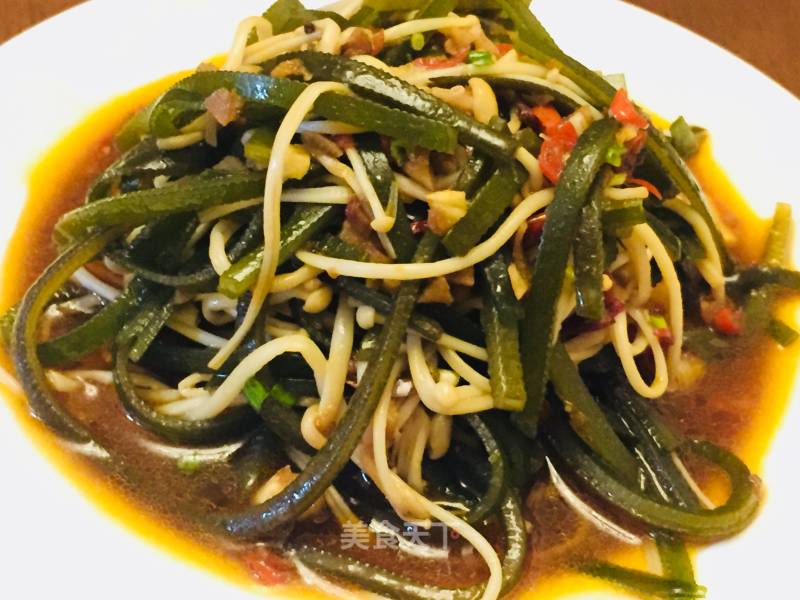 Spicy Kelp and Shredded Enoki Mushroom recipe