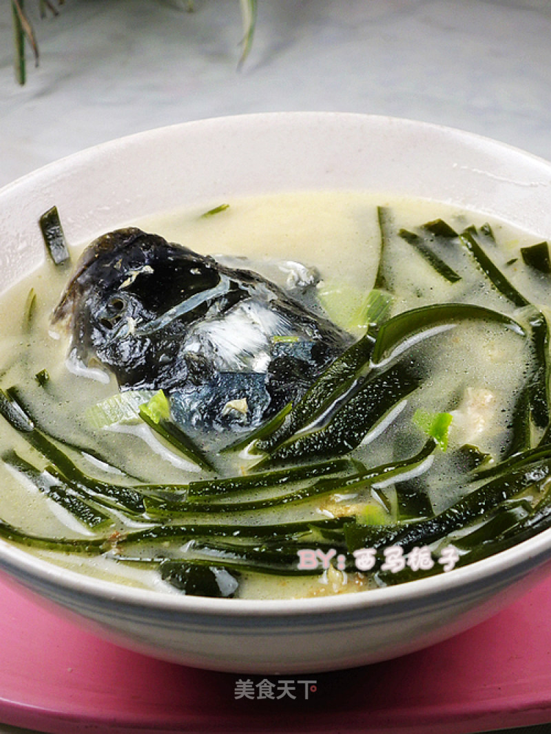 Deep Flavored Fish Head Seaweed Soup recipe