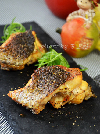 French Grilled Fish with Black Pepper recipe