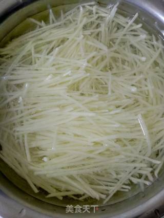 Hot and Sour Potato Shreds recipe