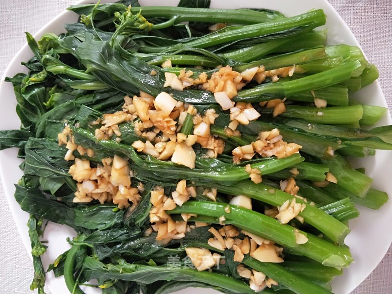Boiled Garlic Choy Sum