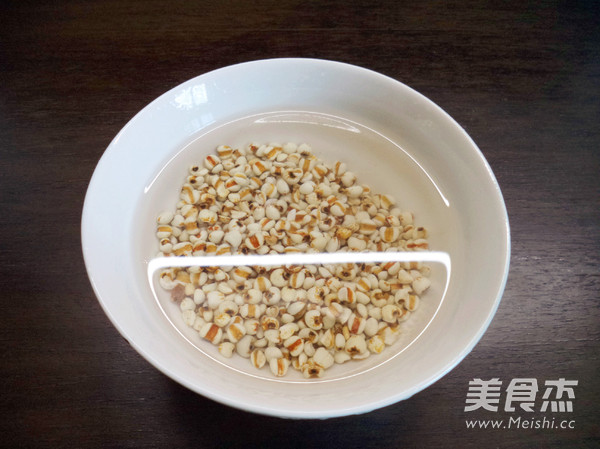 Winter Melon and Barley Bone Soup recipe