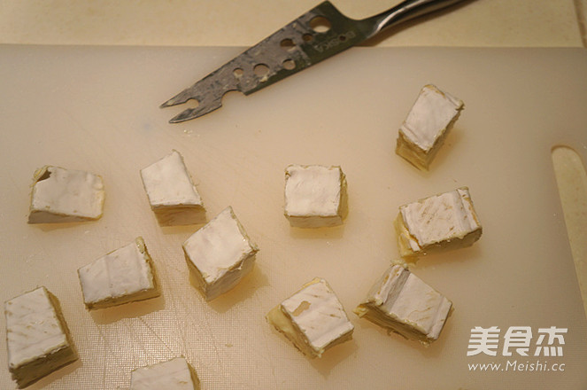 Fried Brie with Spiced Cherries recipe