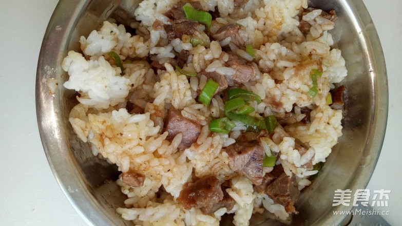 Fried Rice with Black Pepper Diced Pork recipe