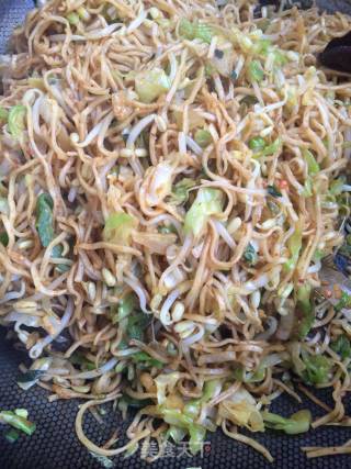 Fried Noodles with Cumin recipe