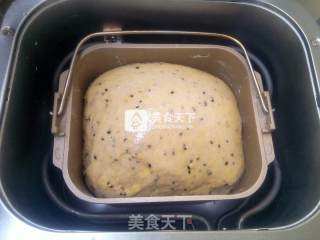 Black Sesame Cereal Toast recipe