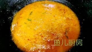 Mandarin Fish Drenched in Pickle Sauce with Rattan Pepper ── Private Kitchen of "fish Kitchen" recipe