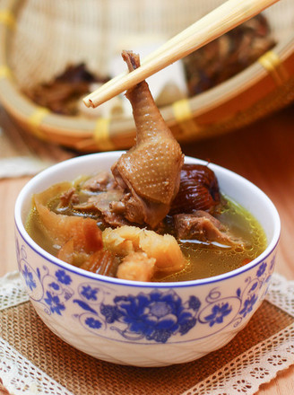 Guangdong Lao Huo Liang Soup-ophiopogon, Lycium Barbarum and Pigeon Soup recipe