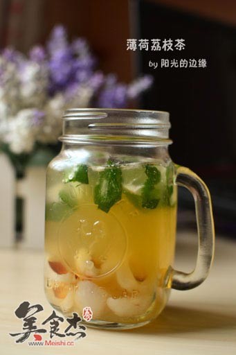 Mint Lychee Tea recipe